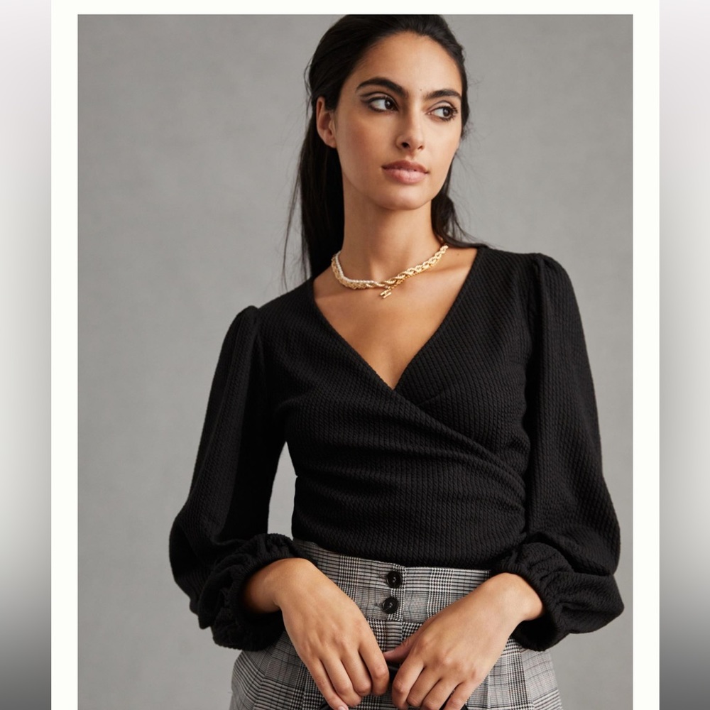 Anthropologie Porridge Blair Structured Blouse
Size XXS
Color Black